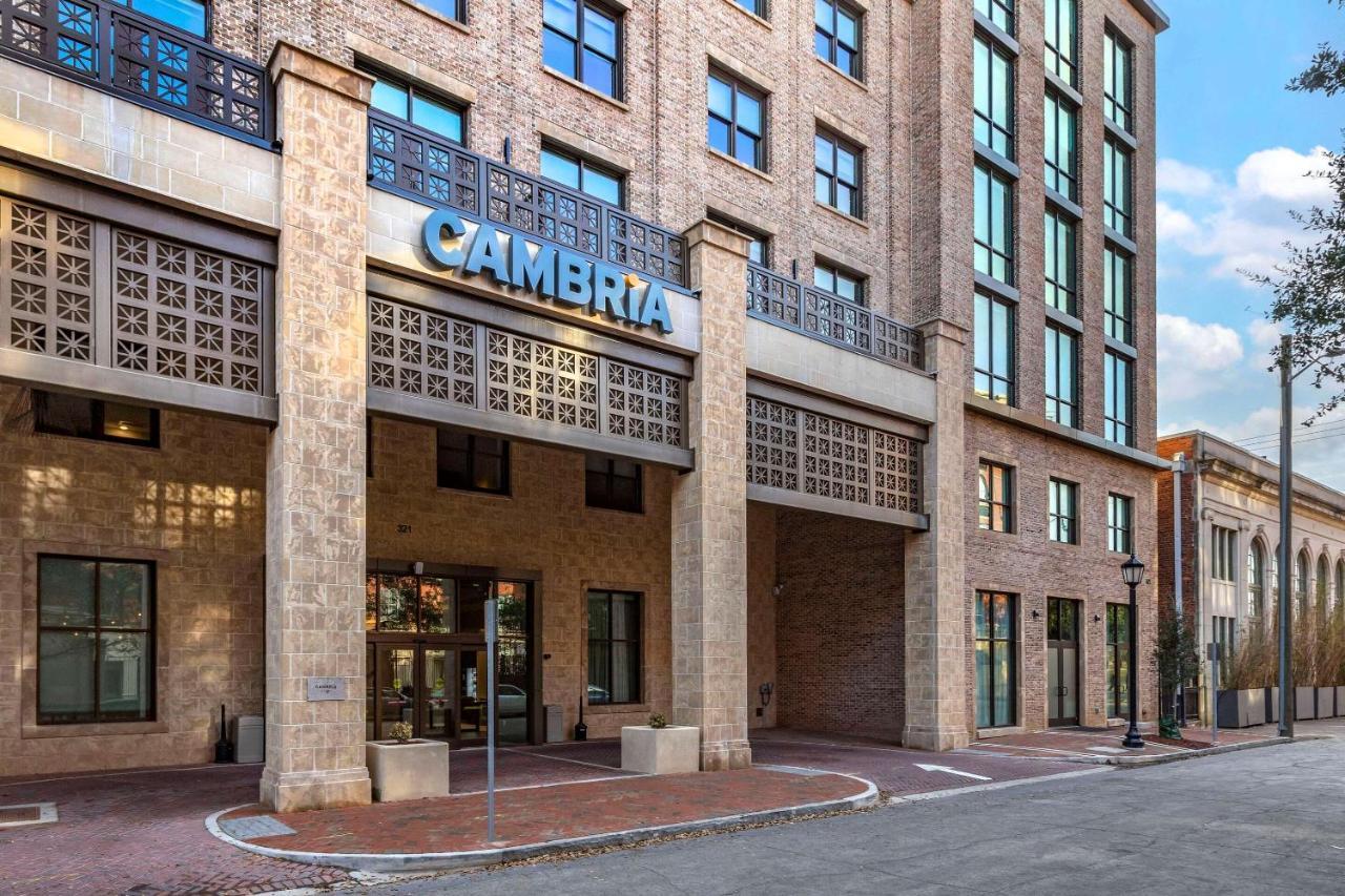 Cambria Hotel Savannah Downtown Historic District Extérieur photo